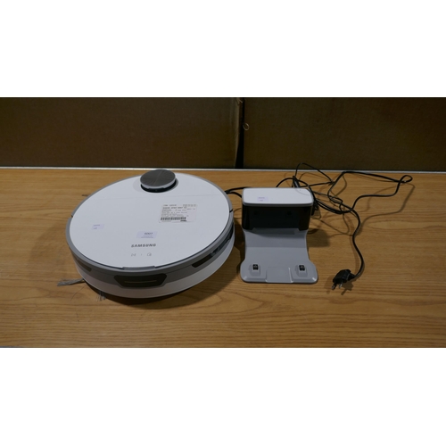 6007 - Samsung Jetbot Robot Vacuum cleaner and charging dock  - This lot requires a UK adapter (342-432) *T... 