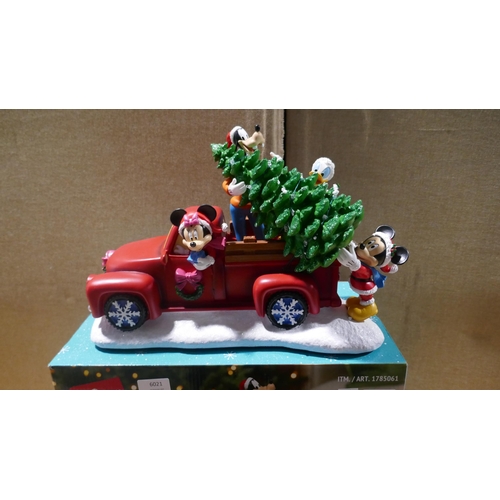 6021 - Christmas Disney Truck with box (348-371) *This lot is subject to Vat