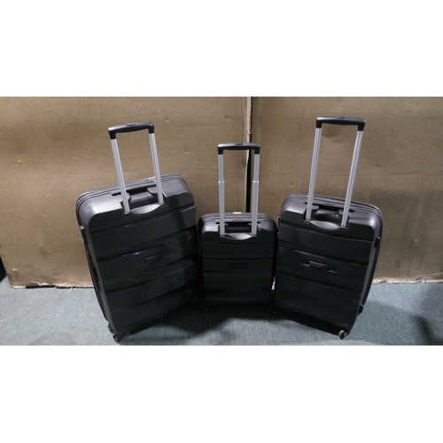 6028 - American Tourister Bon Air 3 piece Black Suitcases - Large/Medium/Carry On, Original RRP £133.33 + V... 