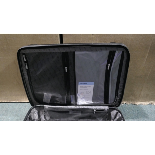 6031 - Samsonite Endure 2 piece Hardside Black Suitcases, Original RRP £119.99 + Vat (348-332) *This lot is... 