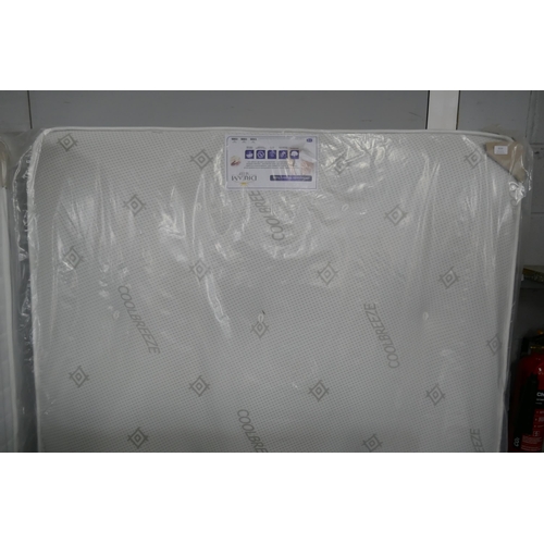 3139 - A double orthopedic memory foam coolbreeze mattress