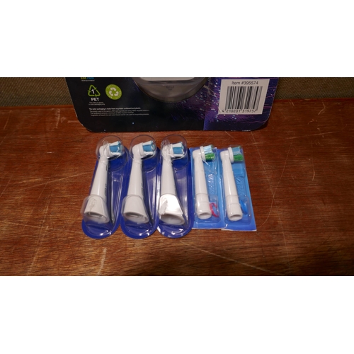 6090 - Oral B Io Brush Heads (342-252,383) *This lot is subject to Vat