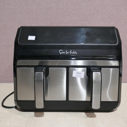 6221 - Sur La Table Air Fryer (345-418) *This lot is subject to Vat