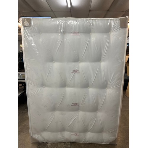 3200A - A double mattress