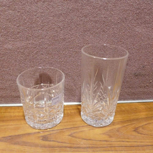 6279 - Glass Drink Set  (342-15) *This lot is subject to Vat