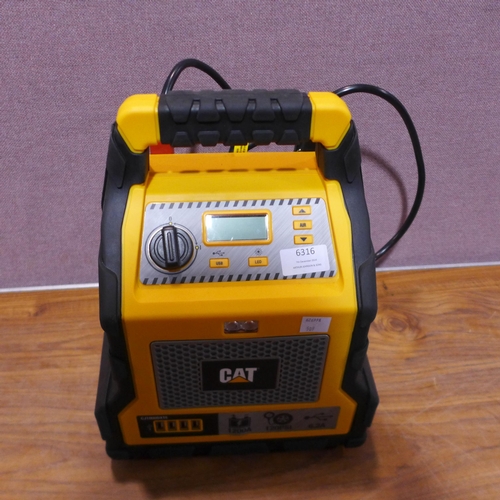 6316 - Cat Jump Starter 1200 Amp - This lot requires a UK adapter (342-509) *This lot is subject to Vat