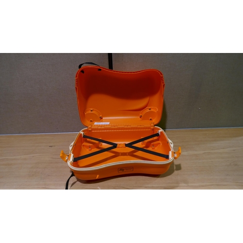 6379 - American Tourister Ride On Kids Suitcase  (348-360) *This lot is subject to Vat