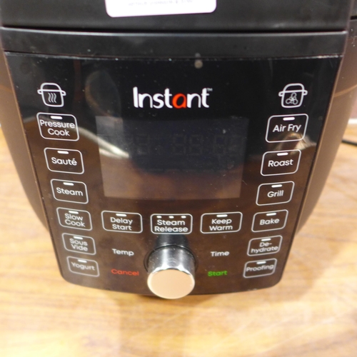 6354 - Instant Pot One Lid  - This lot requires a UK adapter (342-312) *This lot is subject to Vat