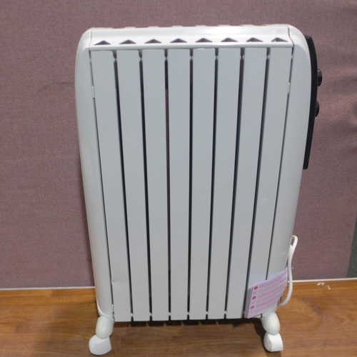 6361 - Two Delonghi Radiator 2000W (One Has Broken Wheel)  This lot requires a UK adapter (342-332,333) *Th... 