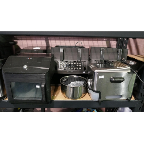 6488 - Quantity of scrap including Sur La Table Air Fryers, Panasonic Solo Black Microwave, Instant Pot Air... 