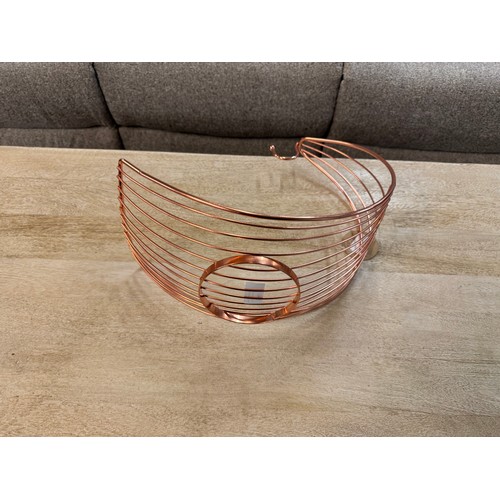 3040 - A copper wire fruit hammock (KG072106)   #