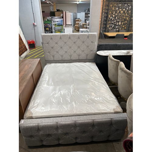 3228 - A light grey buttonhole double bed frame