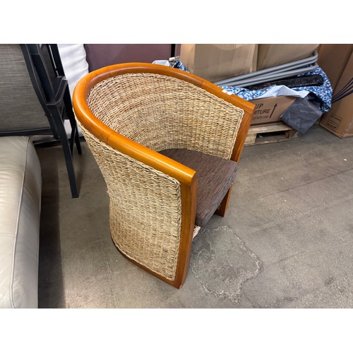 3263 - A wicker style chair