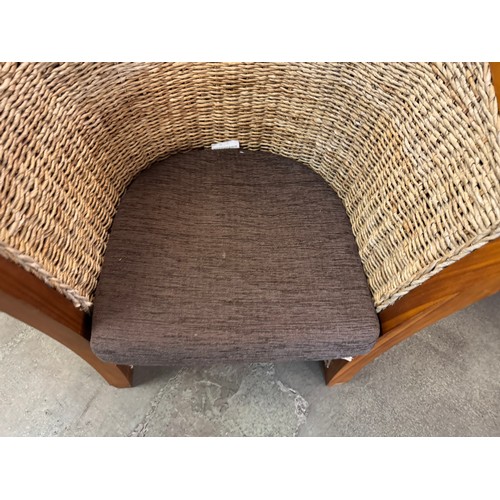 3263 - A wicker style chair