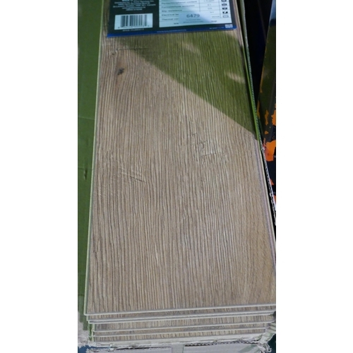 6479 - Golden Oak  Laminate Flooring   (348-56-58) *This lot is subject to Vat