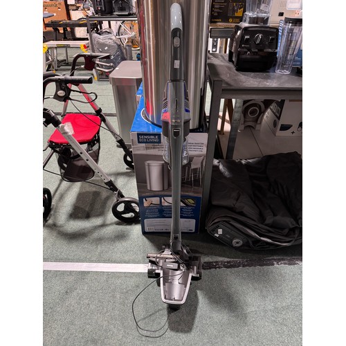 6217 - Miele Triflex Hx1 3 In 1 Vacuum Cleaner  - This lot requires a UK adapter (342-415) *This lot is sub... 