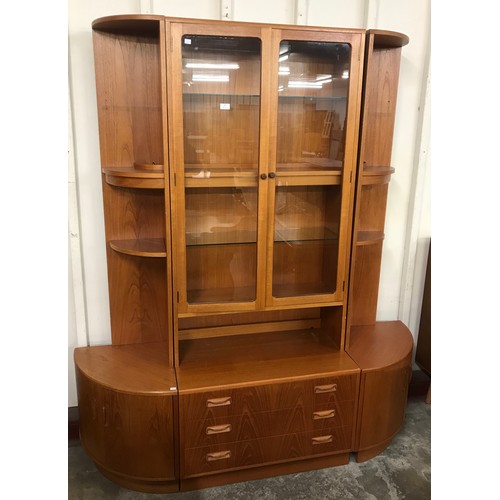 27 - A G-Plan Fresco teak room divider