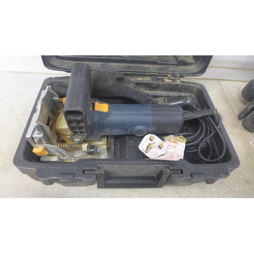 5031 - A Ferm FB5-800N, 240V belt sander, a Bosch PSB 18 X-Cel 18V cordless drill, a Performance Power Pro ... 