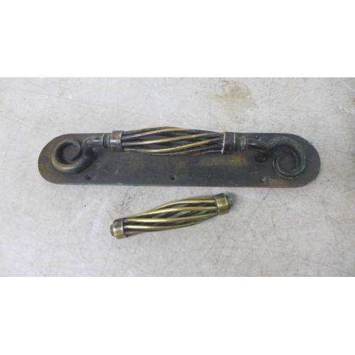 5063 - 2 pairs of brass door handles