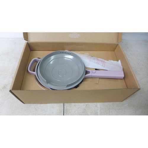 5074 - An Our Place Mini Pefect pot in lavendar with lid and wooden spoon