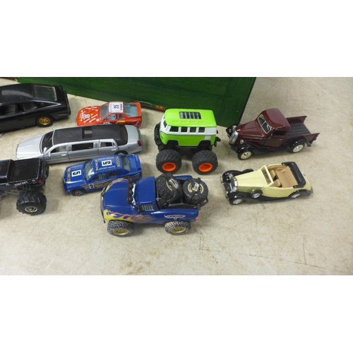 5088 - A large quantity of assorted die-cast model cars and other vehicles