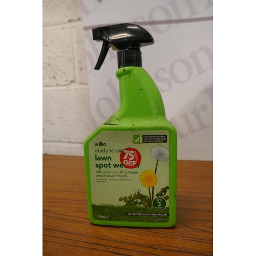 A large quantity of gardeners weed killing chemicals including Resolva Weed Killer, Weedol Fast Acti