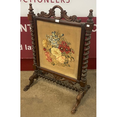 85 - A Victorian mahogany barleytwist firescreen