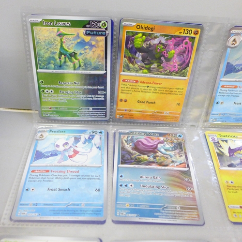 2026 - Over 500 Pokémon cards including rare cards and holographic in protective wallets