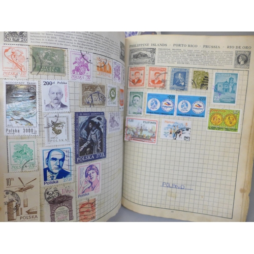 2056 - A collection of stamp albums containing worldwide stamps, commemorative crowns and a Days Gone model... 