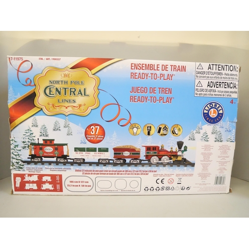 2115 - A Lionel North Pole Central Lines train set, boxed