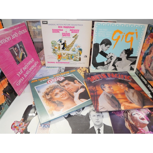 2116 - Eighteen film/stage/soundtrack LP records, mainly 1950s/1960s