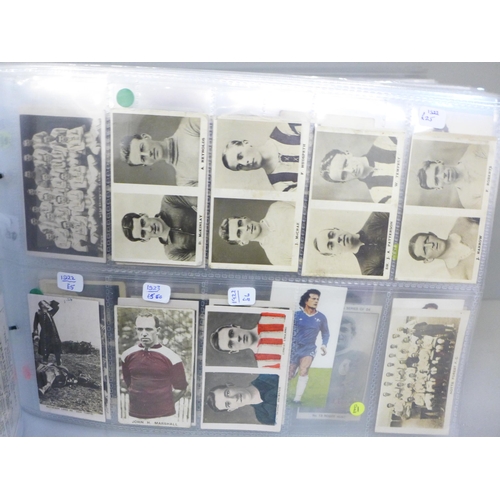 2180F - A collection of football themed and other cigarette cards, various brands