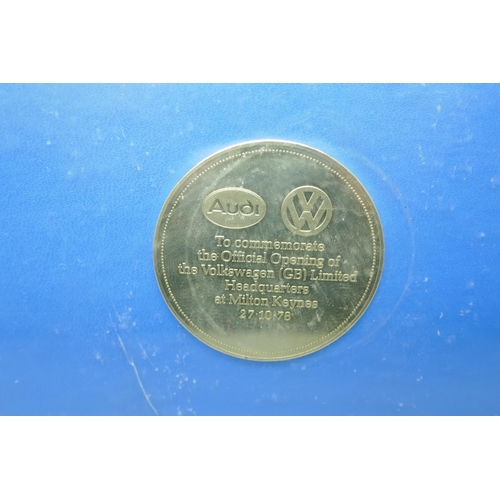 2192 - A commemorative large silver plated brass coin for Audi and VW employees for the opening of the VW H... 