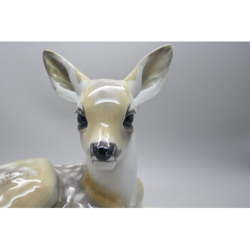 2201 - An early 20th Century Allach porcelain fawn figure, designed by Theodor Karner