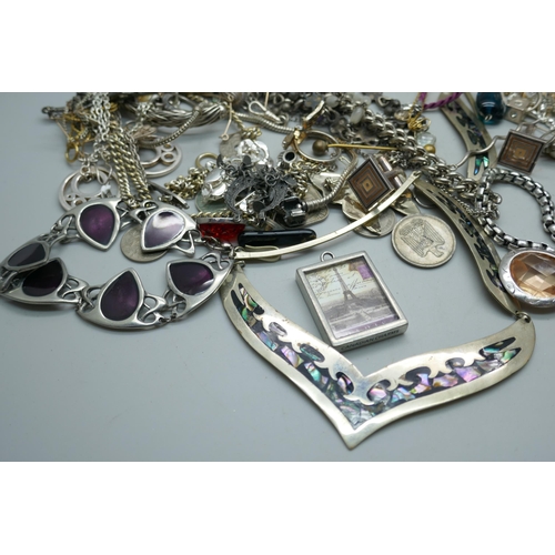 2210 - A collection of white metal and plated jewellery