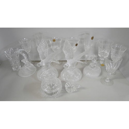 2241 - A collection of glassware and a Viennese table lamp, lacking shade **PLEASE NOTE THIS LOT IS NOT ELI... 