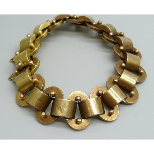 7007 - A Victorian yellow metal bracelet, 24.3g