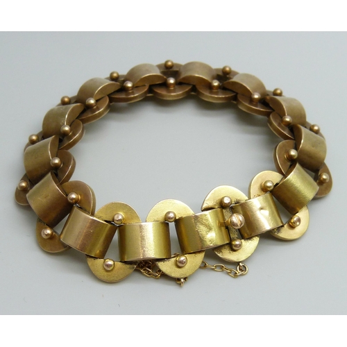 7007 - A Victorian yellow metal bracelet, 24.3g