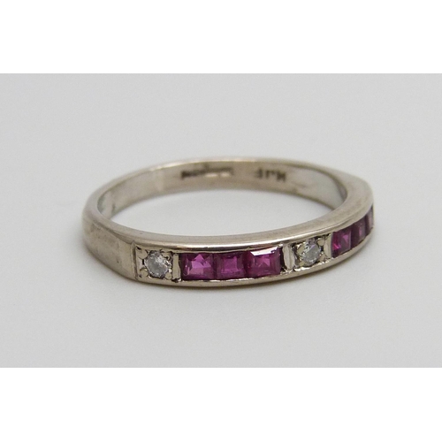 7072 - An 18ct gold, ruby and diamond ring, 3.1g, N