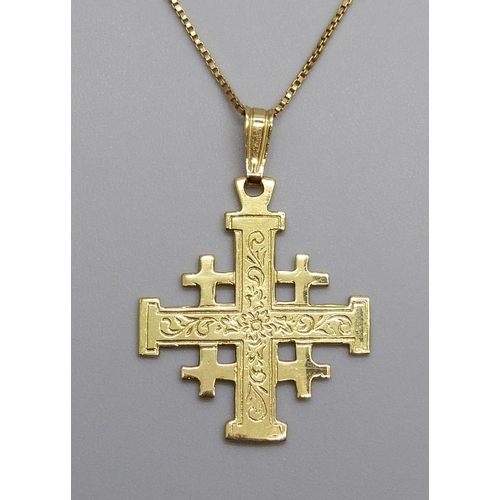 7082 - An 18ct gold Jerusalem cross pendant on a fine 18ct gold box link chain, 3.3g, chain 50cm