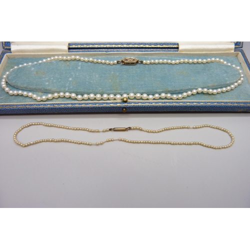 7117 - Two strings of pearls with yellow metal clasps including a  19th Century example, 11g