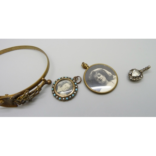 7163 - A collection of Victorian jewellery; two pendants, two photograph pendants, a locket and a mining ba... 