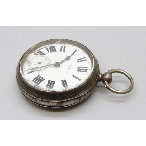 7260 - A heavy silver cased pocket watch, Chester 1907, a/f, total weight 185g