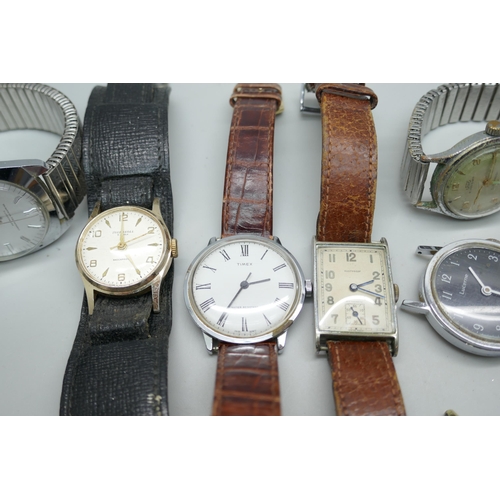 7316 - A collection of mechanical wristwatches