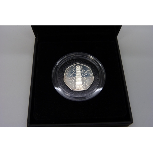 7338 - Coins; The Royal Mint 2009 250th Anniversary of Kew Gardens silver proof Piedfort 50p coin, with cer... 