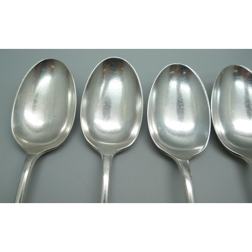 7364 - A set of six silver dessert spoons, 339g, 17.5cm