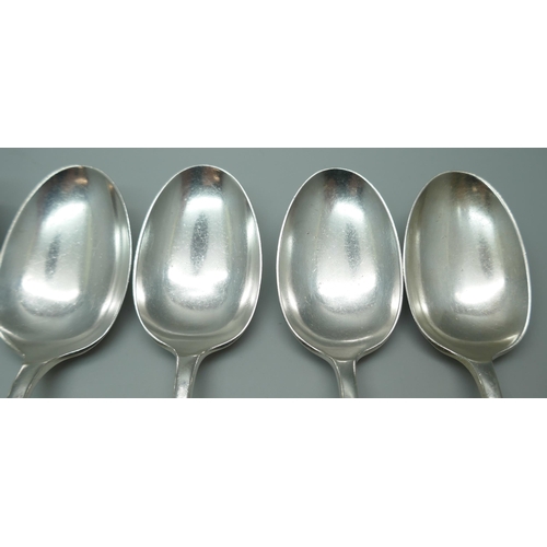 7364 - A set of six silver dessert spoons, 339g, 17.5cm