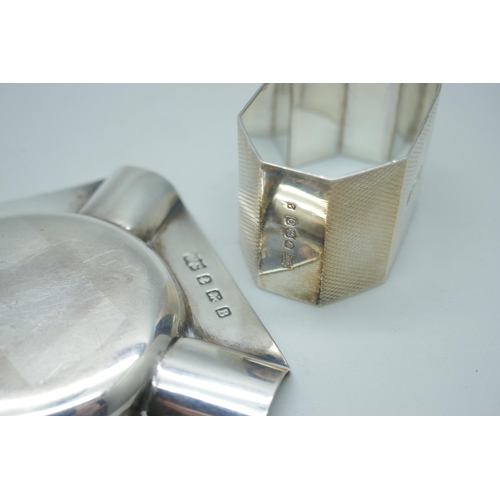 7370 - A silver ashtray and a silver napkin ring, 59g