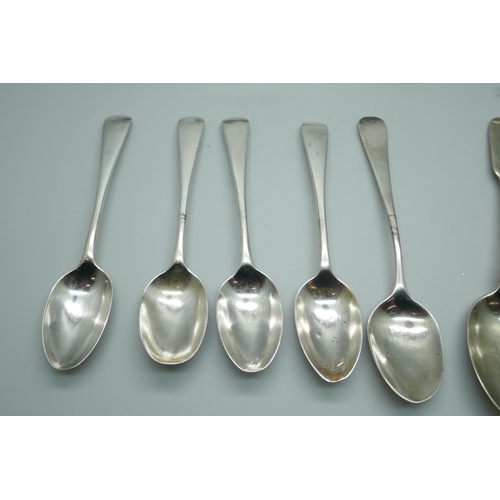 7372 - A collection of silver spoons, 178g, a plated ladle and three other plated items