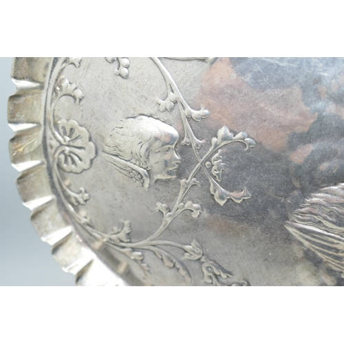 7373 - A silver tray with Reynolds Angels detail, Chester 1904, 272g, 23.5cm x 30.5cm